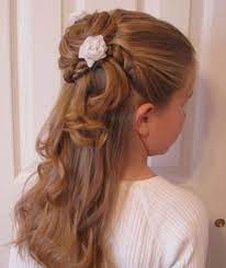 Post your real wedding photos to share your happy moment with a world; Pin Van Remli Op Kid Hair Style Bloemenmeisje Kapsels Kapsels Meisjes Kapsels