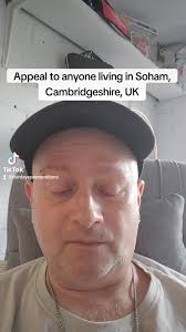 How to find Edward Hooper who moved from Sunshine Coast to Wollongong?