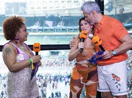 CarnaUOL 2025: Fernanda Paes Leme desabafa sobre maternidade