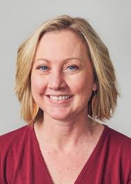 Andrea Hansen's Instagram, Twitter & Facebook