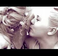 We did not find results for: Sarafina Wollny Das Ist Ihr Brautkleid