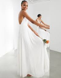Weitere ideen zu winterbraut, heiraten, braut. Asos Josie Brautkleid Mit Schmalen Tragern Und Paillettenbesatz In Weiss Lyst