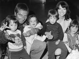 Filmografia, nagrody, biografia, wiadomości, ciekawostki. 9rnbslkvhu8agm