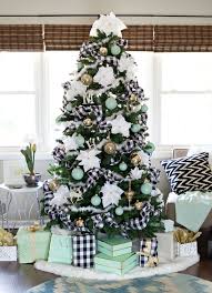 Black And White Buffalo Plaid Christmas Decor 85 Best Christmas Tree Decorations To Try This Year Plaid Christmas Decor Buffalo Plaid Christmas Decor Simple Christmas Tree