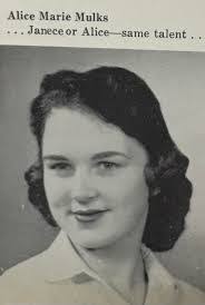 Sharon Brill's Instagram, Twitter & Facebook