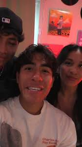 @TeenagerTherapy's video Tweet