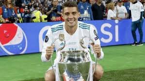 El club quiere agradecer a kovacic todos estos años de entrega, profesionalidad y comportamiento ejemplar. Transfer Market Real Madrid Kovacic S Message Of Gratitude To Real Madrid Sounds Like A Final Goodbye Marca In English