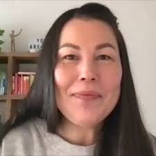 BARBARA MURAKAMI uses Clean Language, Psychosynthesis and Focusing in her  Shiatsu practice in Düsseldorf, and teaches Clean Language to bodywork  practitioners. She is will be at CLEAN LANGUAGE SPIRIT in Berlin, 21-23
