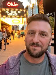 HAPPY MANIC MONDAY TO Y'ALL! 🙃 Have A Great Day!