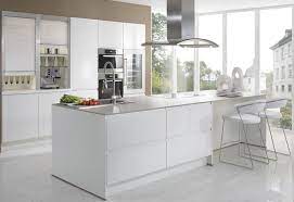 Cuisine moderne avec ilot central ixina. Ilot Central Cuisine Comment Le Choisir Quels Materiaux Quelles Configurations