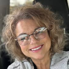 Renee Wallace Reeves (@renee_reeves) • Threads, Say more