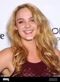 Ennis Jones's Instagram, Twitter & Facebook