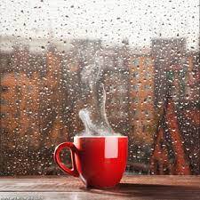 صورة فنجان قهوة فى الشتاء starbucks fall pumpkin spice coffee red mug