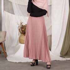 Sama seperti warna pastel pada umumnya, krem memberi kesan calm sekaligus tenang. Rok Plisket Dusty Pink Shopee Indonesia