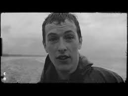 Black And White Music Video Female Singer 2000s Dugununuzu Planlarken Aklinizin Bir Kosesine Atmaniz Gereken Dugunde Calinabilecek 20 Sarki Onedio Com 2020 Mariah Carey Coldplay John Legend