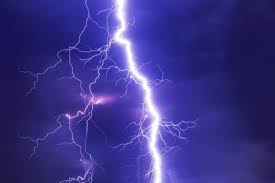 August Heatwave Sweeps French Alps and Northern Italy