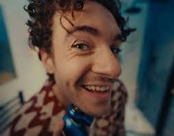 Alex Lovejoy's Instagram, Twitter & Facebook