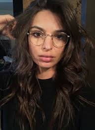 Emily Ratajkowski Emily Ratajkowski Style Glasses Trends Emily Ratajkowski