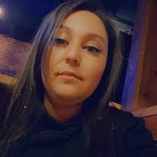 Adam Peet's Instagram, Twitter & Facebook