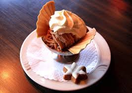 Recette De Creme De Marron Maison A La Chantilly Une Creme Aux Marrons Facile A Cuisiner Toute En Lege Creme De Marron Maison Recette Creme Creme De Marron