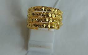 Ada banyak sekali website yang menyediakan informasi tentang harga emas terbaru. Wow 12 Gambar Cincin Emas 24 Karat Terbaru Namun Saat Ini Model Emas Yang Terbuat Dengan Emas Putih Lebih Banyak Diminati Cincin Emas Emas Putih Kalung Emas