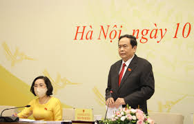 Tối 30/1/2021, tại trung tâm hội nghị quốc gia (hà nội), ngay sau khi hoàn thành kiểm phiếu, đại hội xiii của đảng công bố danh sách các đại biểu trúng cử vào ban trước đó, vào chiều cùng ngày, các đại biểu tham dự đại hội xiii của đảng đã bỏ phiếu bầu ban chấp hành trung ương khóa xiii. Hf8i Cgh2boumm