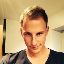 Daniel Buß (@DoniBuss)