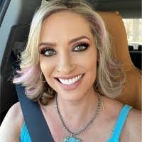 Jaclyn Burris's Instagram, Twitter & Facebook