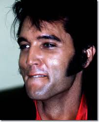 Elvis' widow broke her silence. Elvis Presley Stars Die Jung Gestorben Sind Foto 39457669 Fanpop