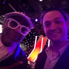 From Digital Trends's Peter Horan, "Buying shoes can be a compromise for so  many