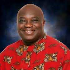 Okezie victor ikpeazu was born on october 18, 1964 to the family of late pa ishmael and deaconess bessie ikpeazu of umuebere in umubiakwa village. Abia Youths For Governor Okezie Victor Ikpeazu Home Facebook