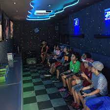 Miami party bus is your go to limo service provider in s. Video Game Party Bus Miami Review At Games 2 Www Joeposnanski Com