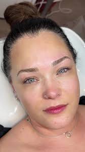 Técnica de Microshading para cejas perfectas