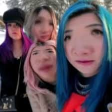 💫flo💫♡ (@kr3ws._t3ddys_)