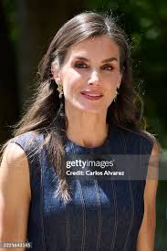 50 Photos & High Res Pictures