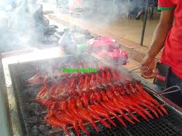Ini bukan bisnes low class tepi jalan. Warna Warni Hidupku Kepak Ayam Madu Sabah