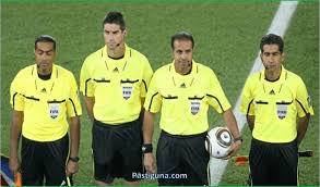 We did not find results for: Tugas Wasit Sepak Bola Dan Macam Macam Posisi Wasit Lengkap