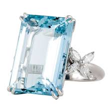 Tiffany Co Platinum Aquamarine And Diamond Ring 1stdibs Com Tiffany Jewelry Tiffany Co I Love Jewelry