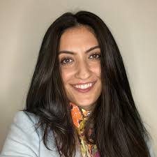 Janice Munroe's Instagram, Twitter & Facebook