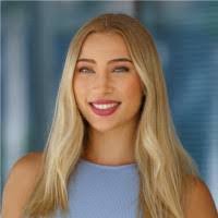 Nicole Cannata's Instagram, Twitter & Facebook