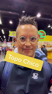 Johnnydrinks Topo Chico Seltzer