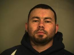 Deputies: Chase suspect fled carrying baby