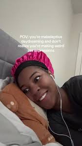 Making Facial Expressions While Daydreaming