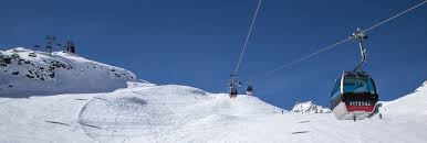 The luxurious hotel tirol is located in the lively heart of ischgl, next to the silvretta cable car. Tirol Snow Card Pitztal