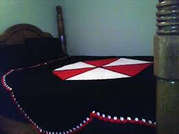 Bio Hazard Crochet Blanket Inspired By The Resident Evil Umbrella Corp Logo Decke Hakeln