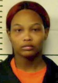 Deja Lindsey's Instagram, Twitter & Facebook