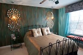 To recreate this bedroom paint idea, choose a soft white paint for the walls and ceiling, and even the floor if you have been blessed with lovely floorboards. The Colors That Go With Teal Check Out These Color Combinations
