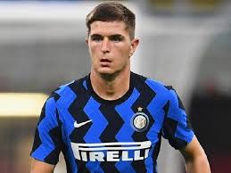 Procedente de la fiorentina, el atacante de 33 años se comprometió con los 'biancorossi'. Gara Gara Conte Lorenzo Pirola Terima Pinangan Ac Monza Liga Olahraga