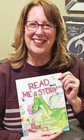 Carol Rossetti's Instagram, Twitter & Facebook