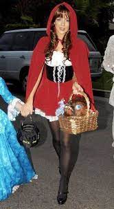 Little red riding hood costume via dawanda.com. Rotkappchen Kostum Selber Machen Diy Anleitung Maskerix De Rotkappchen Kostum Selber Machen Rotkappchen Kostum Weibliche Kostume